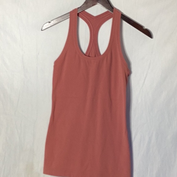 Lululemon tank top - Picture 4 of 7